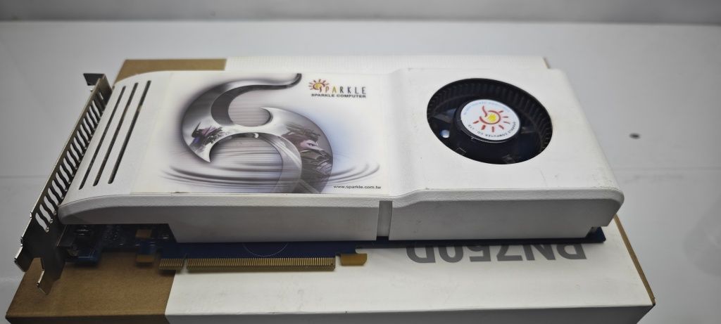 Відеокарта для ігор GTX 285 1Gb DDR3