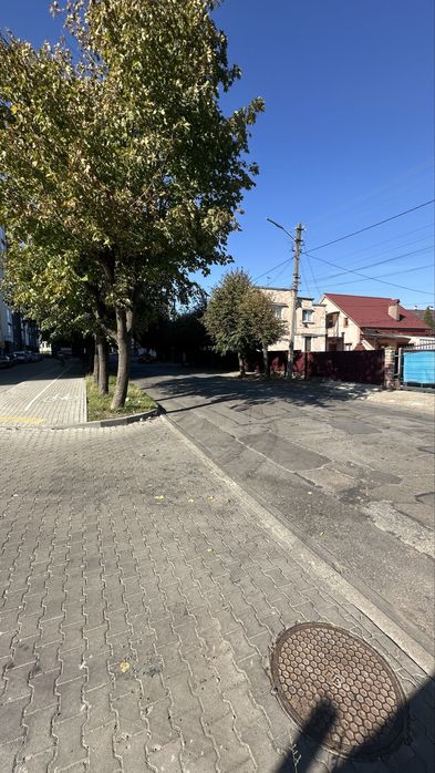 Продаж; Будинок; Чернівці; Ремонт; центр міста;