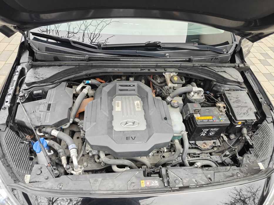Hyundai ionic 28kw
