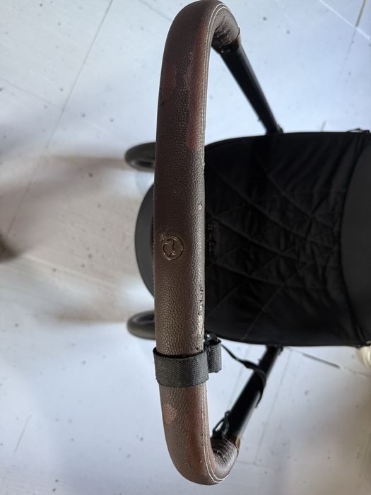 Cybex Priam 2.0 – rama + gondola