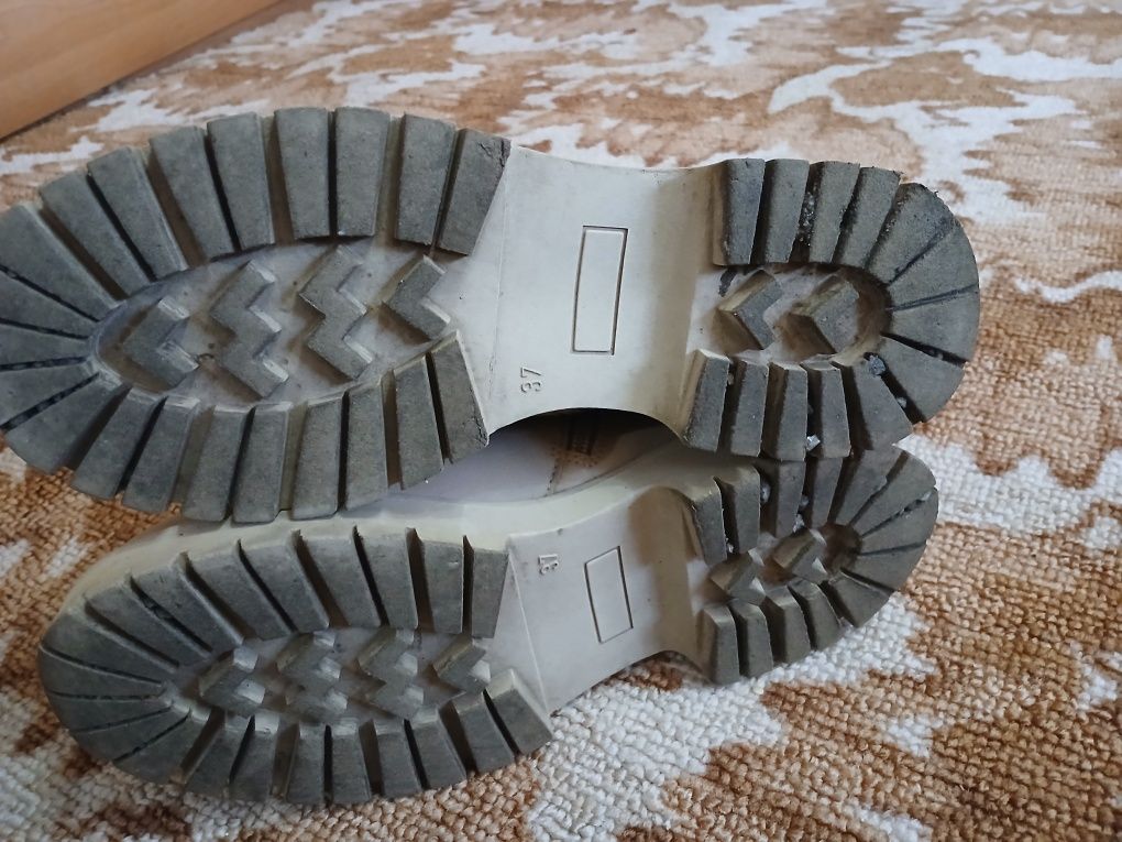Ботінки   жіночі