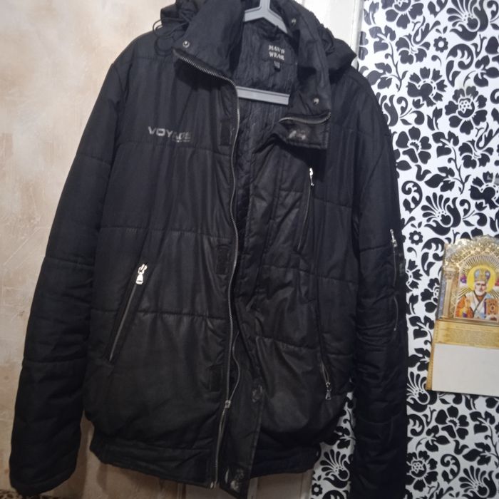 Продам недорого куртки