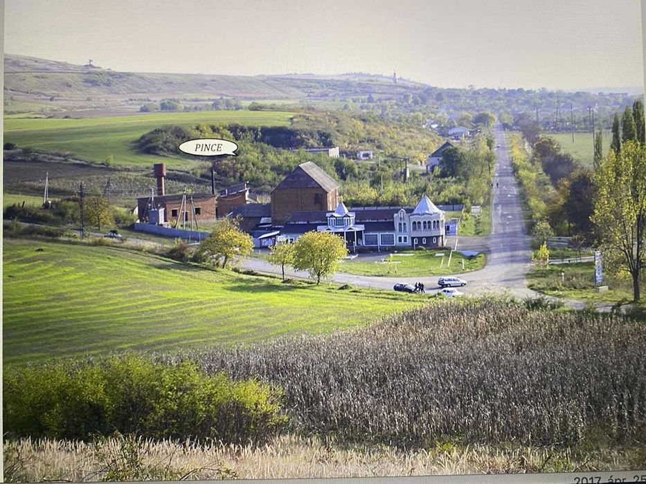 Екс пропозиція : 3 га з термальною водою та готовим проєктом готелю