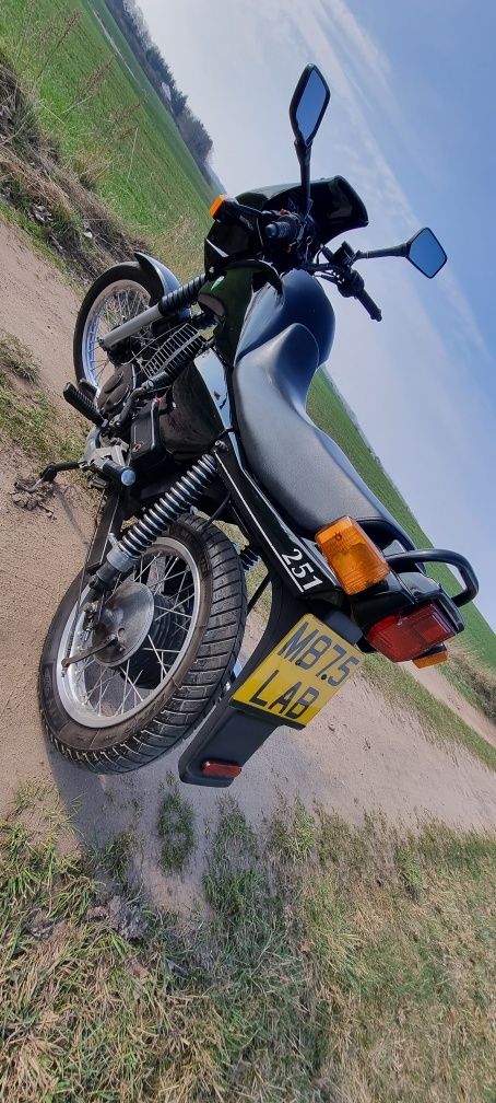 1994 MZ 251 Saxon