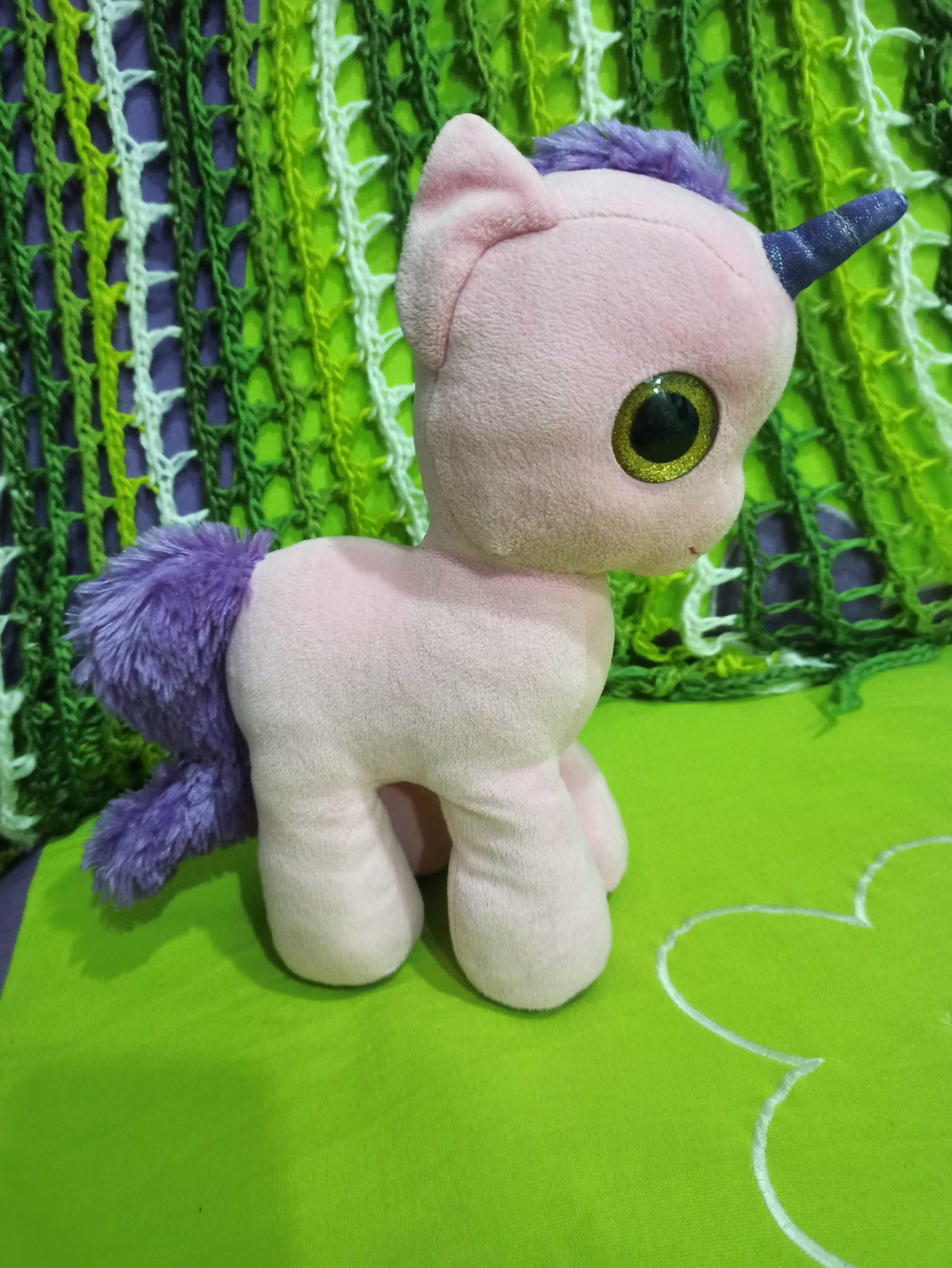 Peluche unicórnio