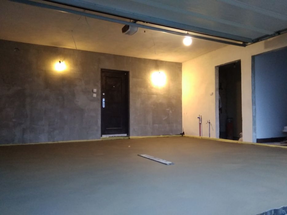 Posadzki wylewki mixokretem z zacieraniem mechanicznym ,Tynki ,remonty