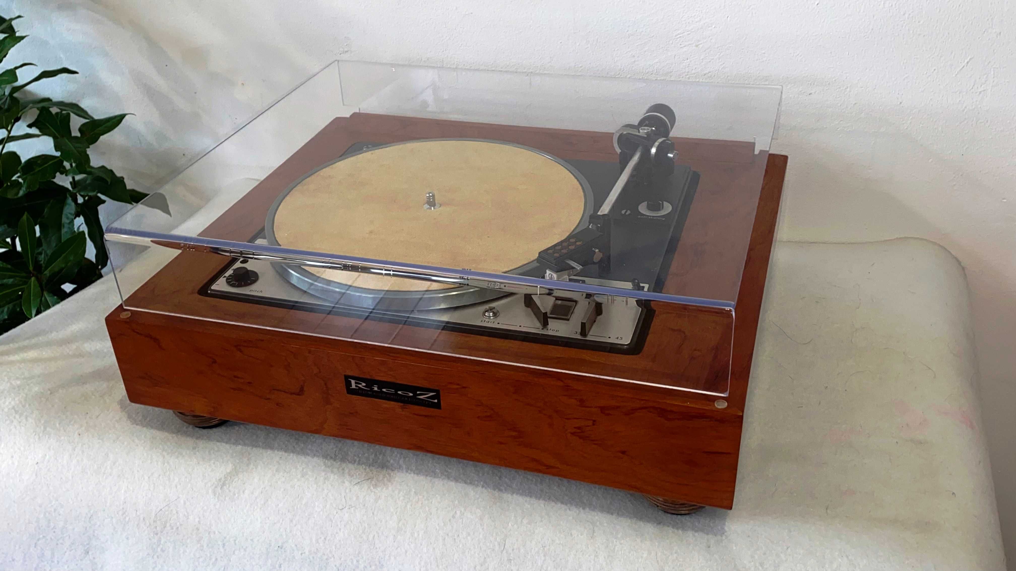 gramofon EXCLUSIVE - -DUAL