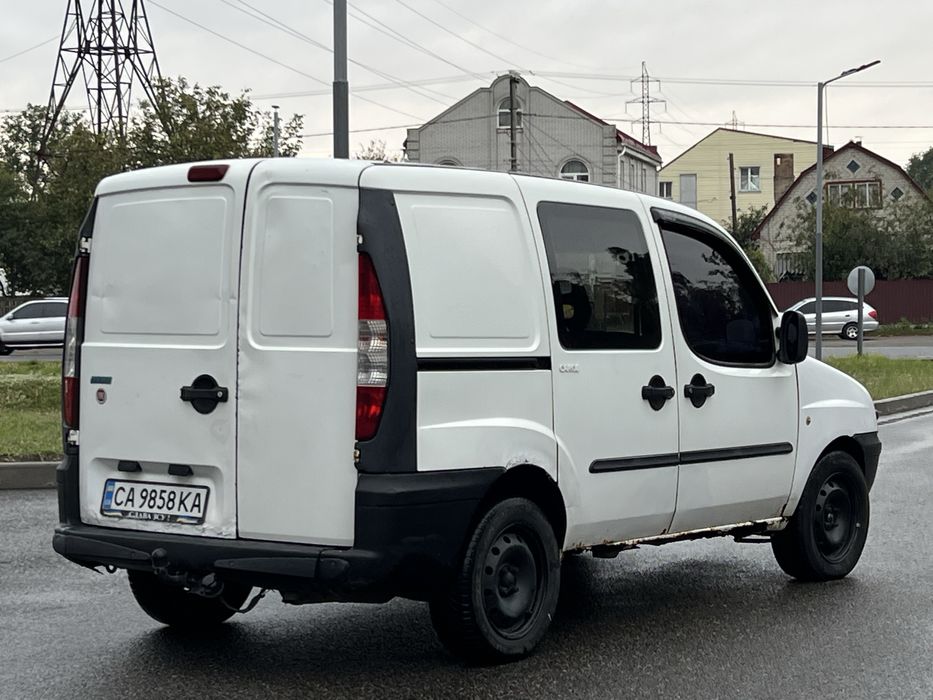 Fiat Doblo 2003 року - 1.9 турбодизель.