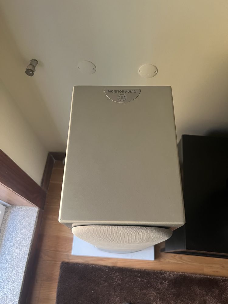Monitor audio RS6