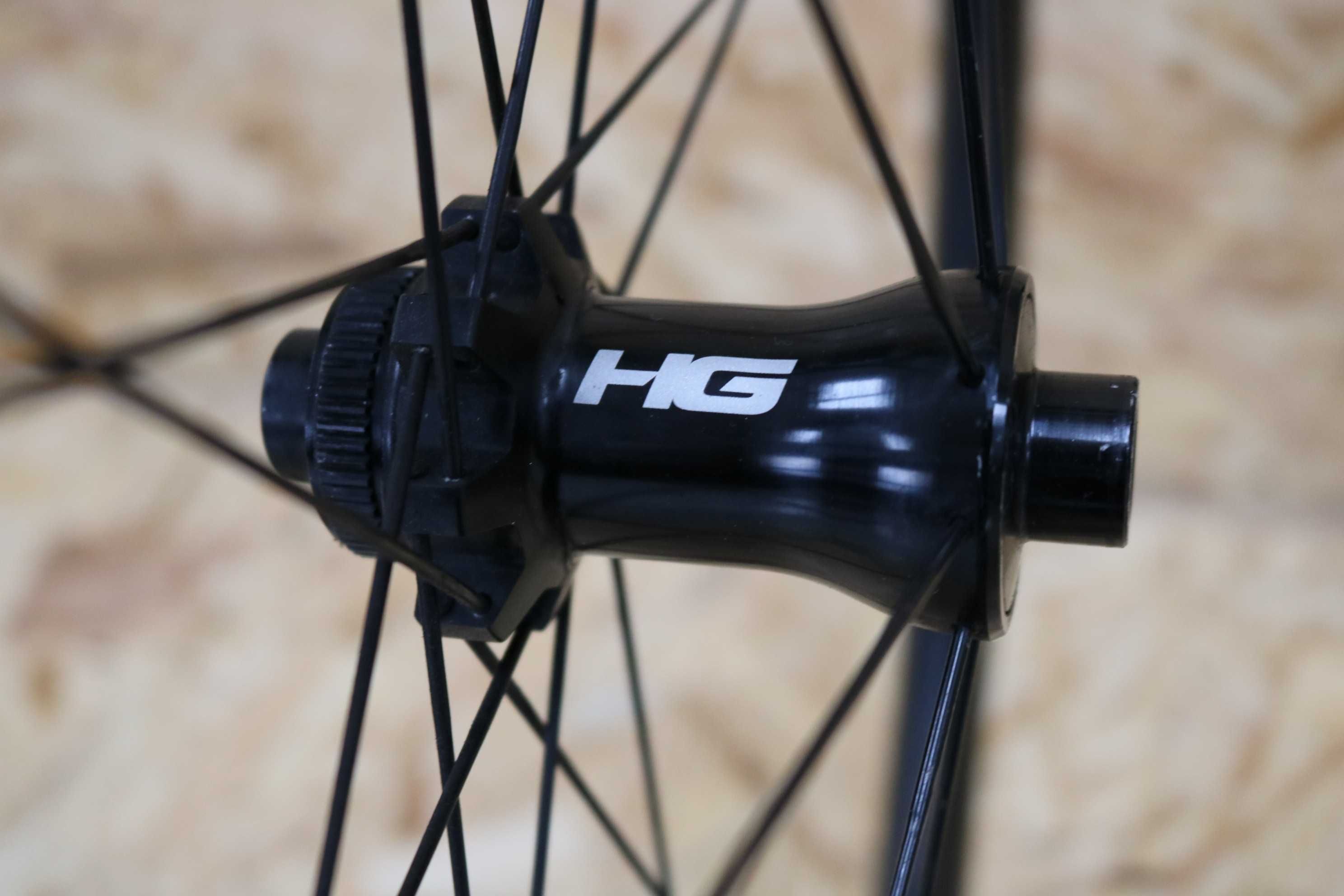 Rodas carbono disco Hollowgram HG35 - tubeless ou câmara de ar