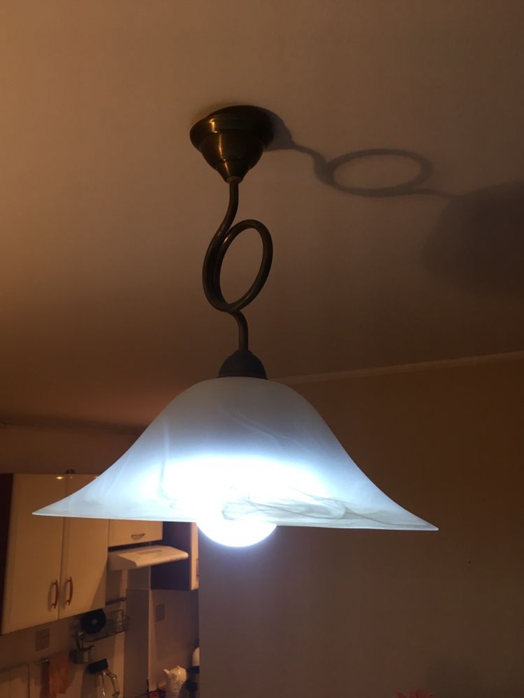 Lampa sufitowa mosiężno- szklana dł 44 cm