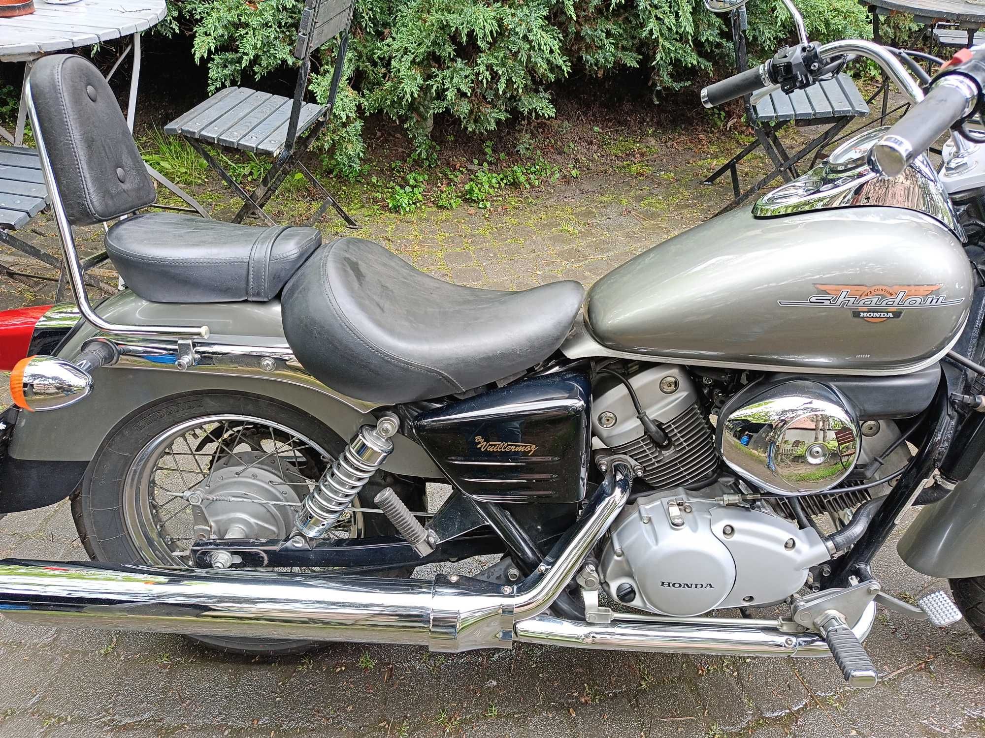 Honda shadow 125 rok 1999 przebieg 16800 stan bdb