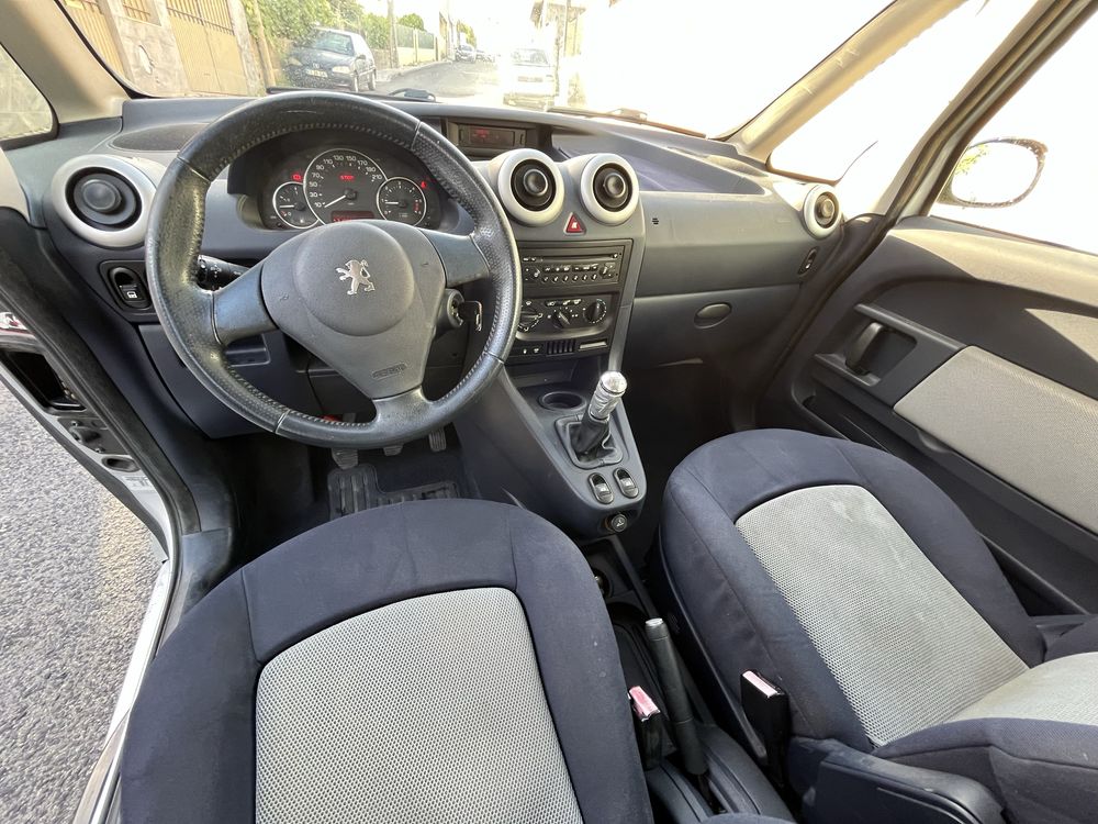 Peugeot 1007 1.4 HDi