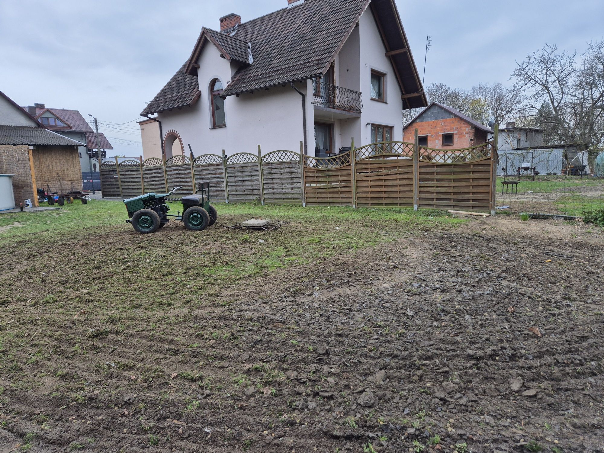 Sprzedam traktorek,dzik,