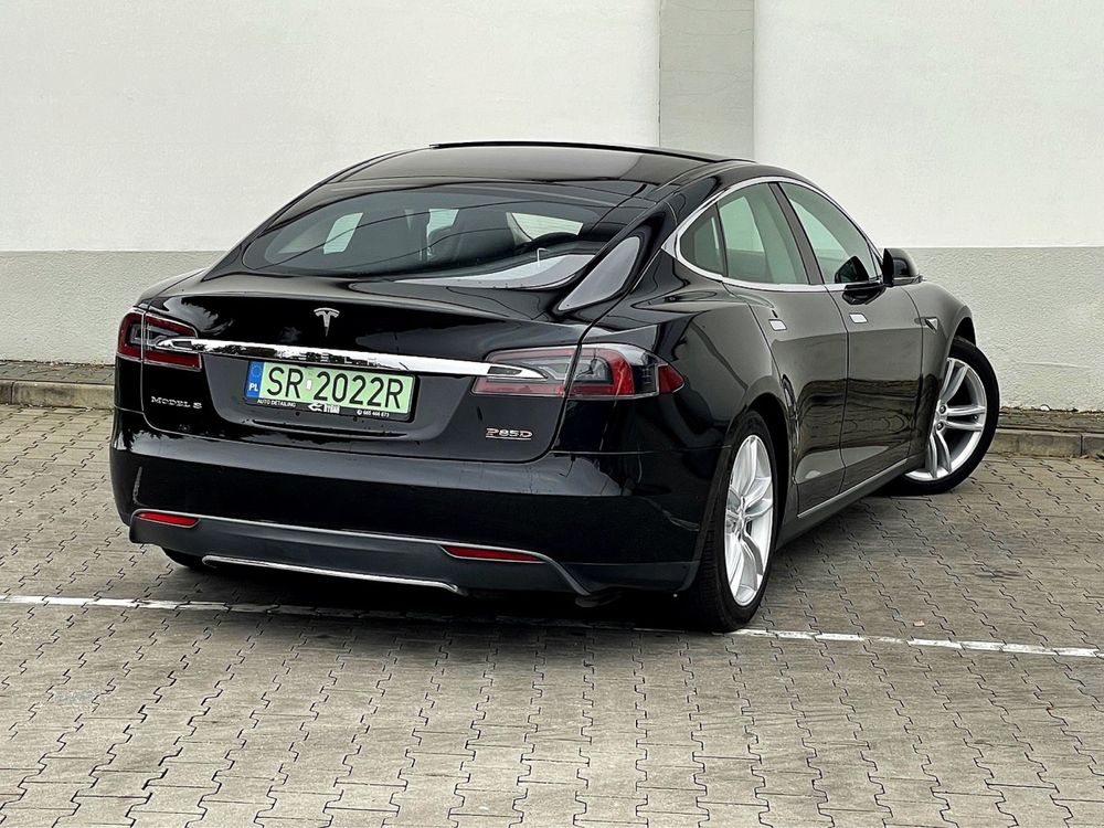 Tesla S P85D performance 700KM zamiana