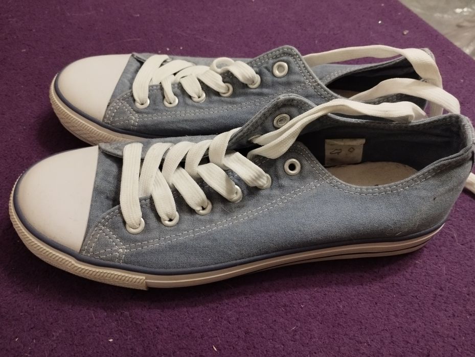 Trampki/tenisówki r.40 (nowe)