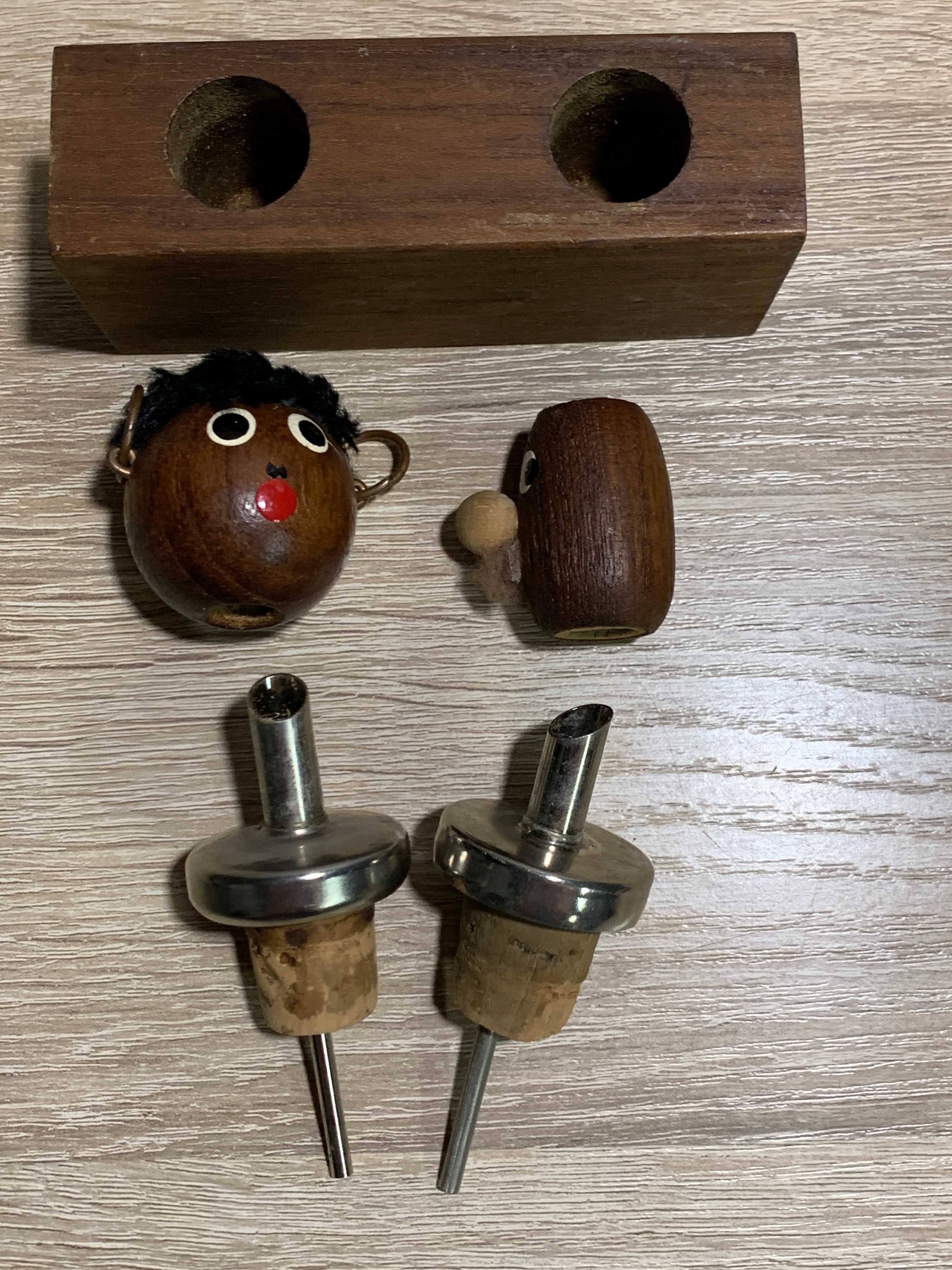 Винтажные деревянные фигурки, 2 пробки для бутылок, коллекционные