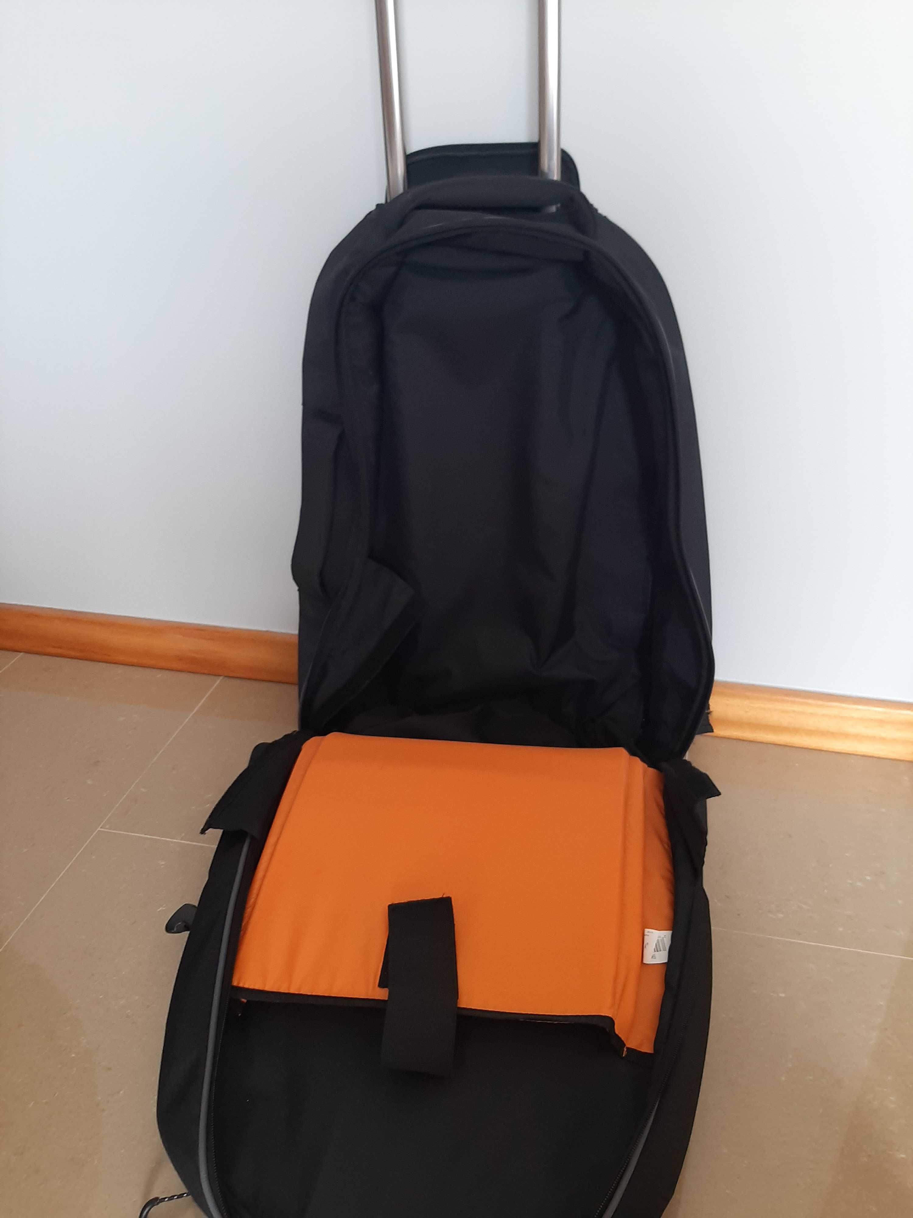 Mala de Viagem 2 Rodas Preto Berg