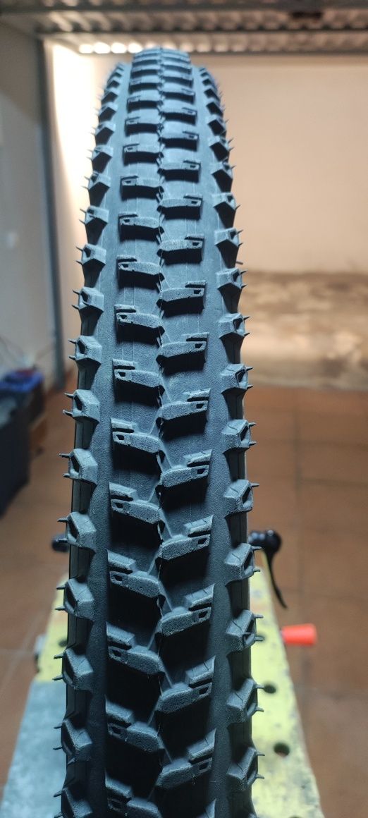 Pneus Rockrider 29x2.20