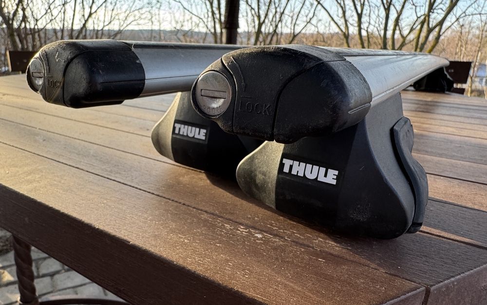 Продам аеродинамічні алюмінієві поперечки Thule та велокріплення Thule