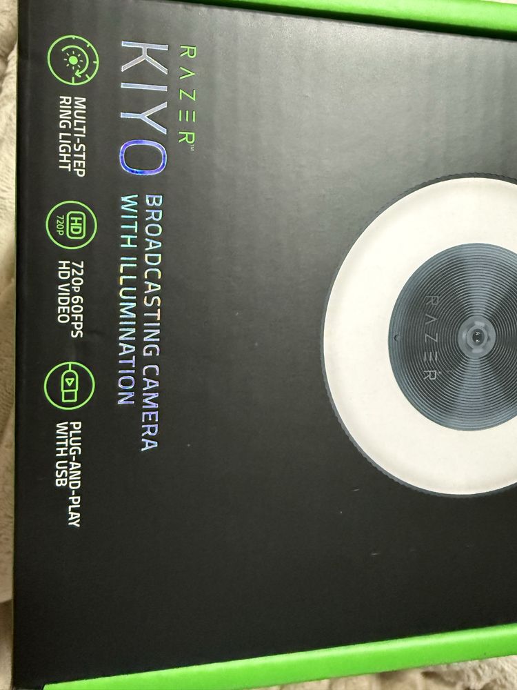 Веб-камера Razer Kiyo (RZ19-02320100-R3M1)