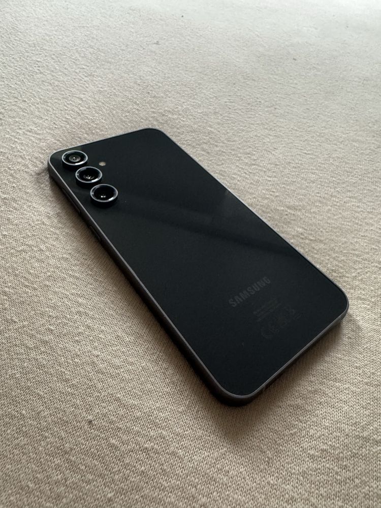 Samsung S23 FE 5G - 8/128Гб, 120Гц, офіційний, повний комплект!