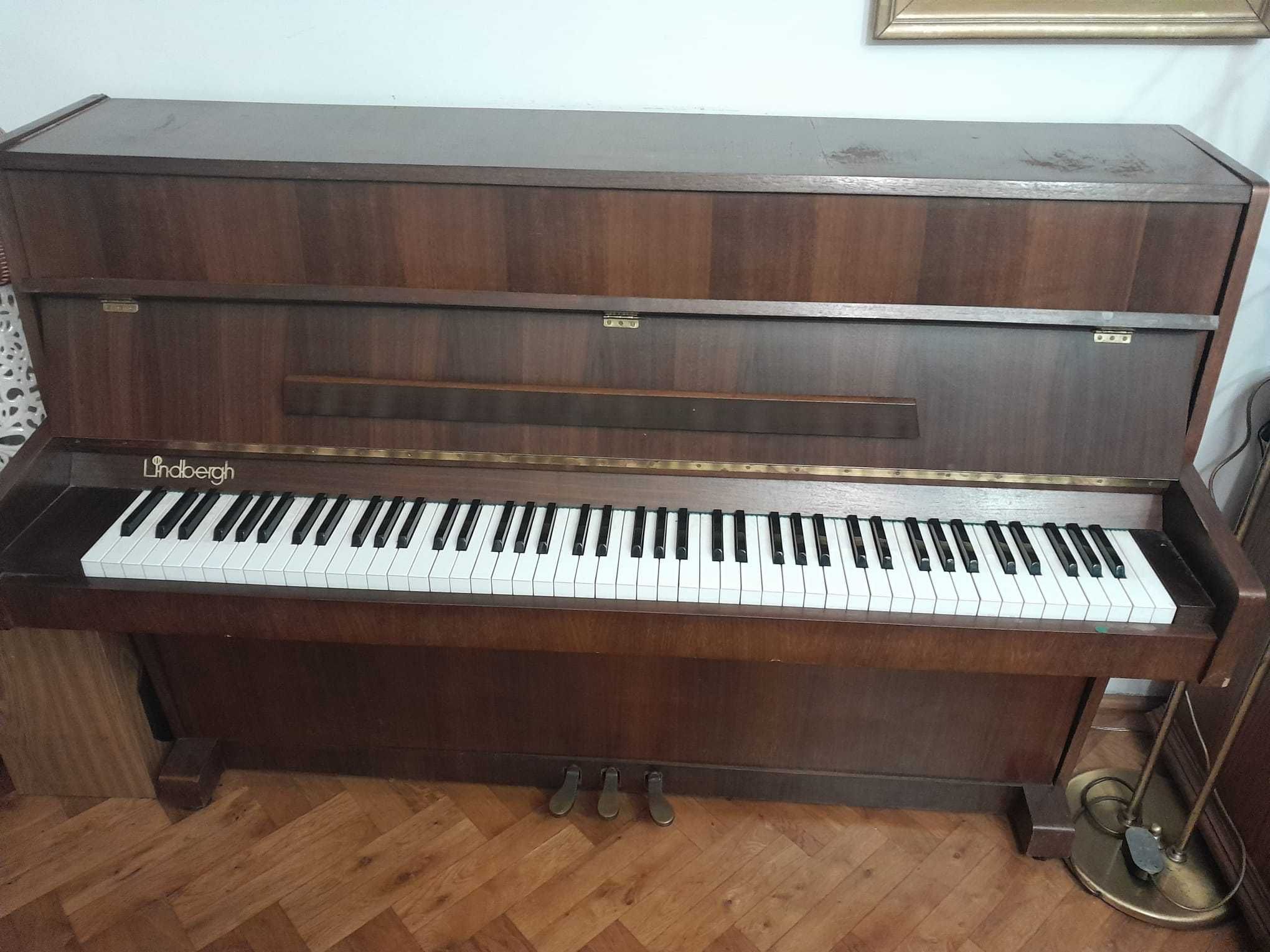 Pianino Legnica 1987