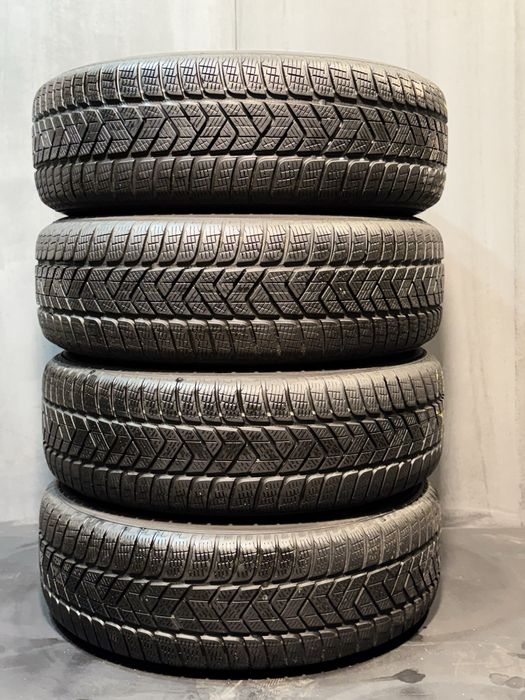 215/65 Р17 зимові шини Pirelli Scorpion Winter резина з Німеччини