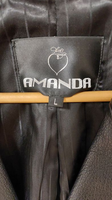 Продам кожаную куртку-пиджак