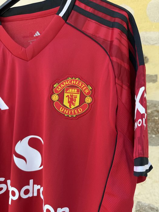 Manchester United Bruno Fernandes 8