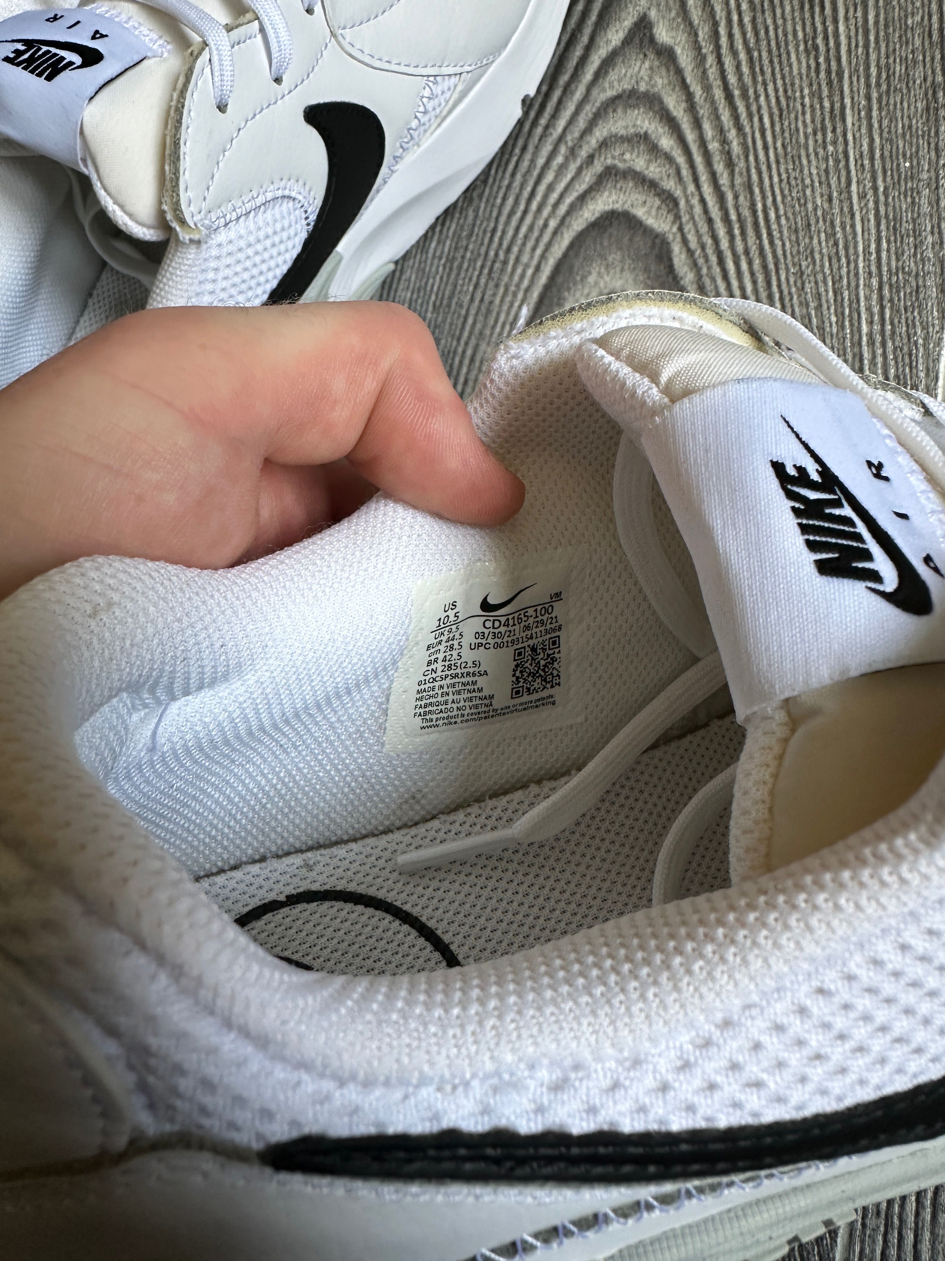Мужские кроссовки Nike Air Max Excee размер 44,5 стелька 28,5