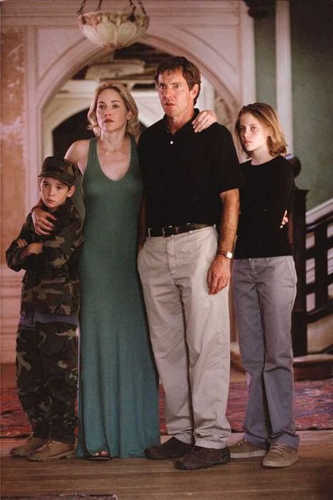A CASA DE CAMPO (Dennis Quaid/Sharon Stone/Kristen Stewart/Juliette L)