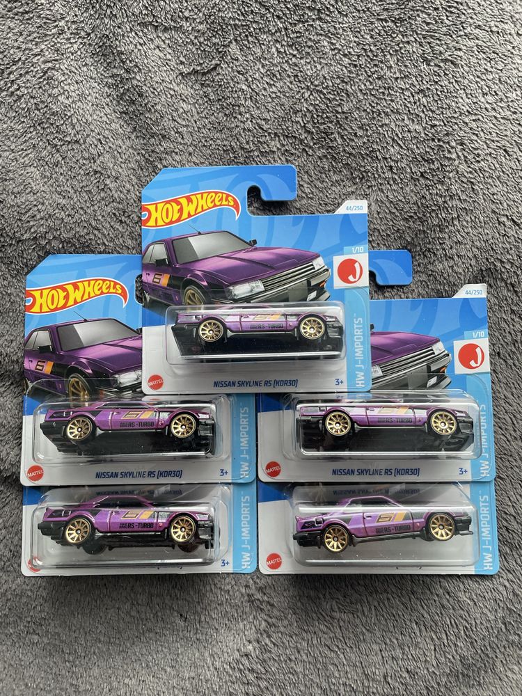 Hot Wheels Nissan Skyline RS zestaw