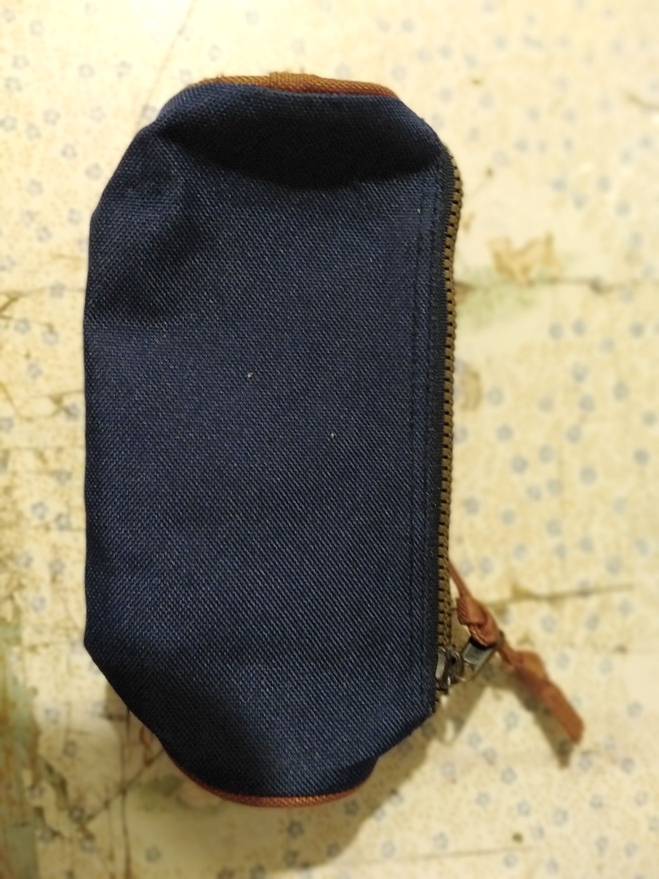 Vendo bolsa de escola bom estado