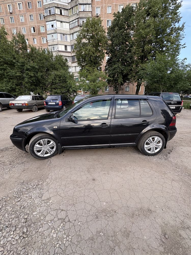 Volkswagen Golf 4