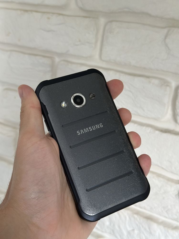 Zestaw Samsung – Xcover 3, A5 2017, Tab 3 7.0, ładowarka indukcyjna