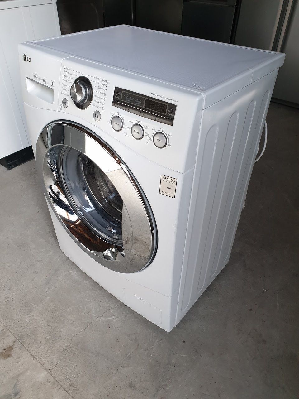 Продам LG пральну машину f1088nd- 6кг