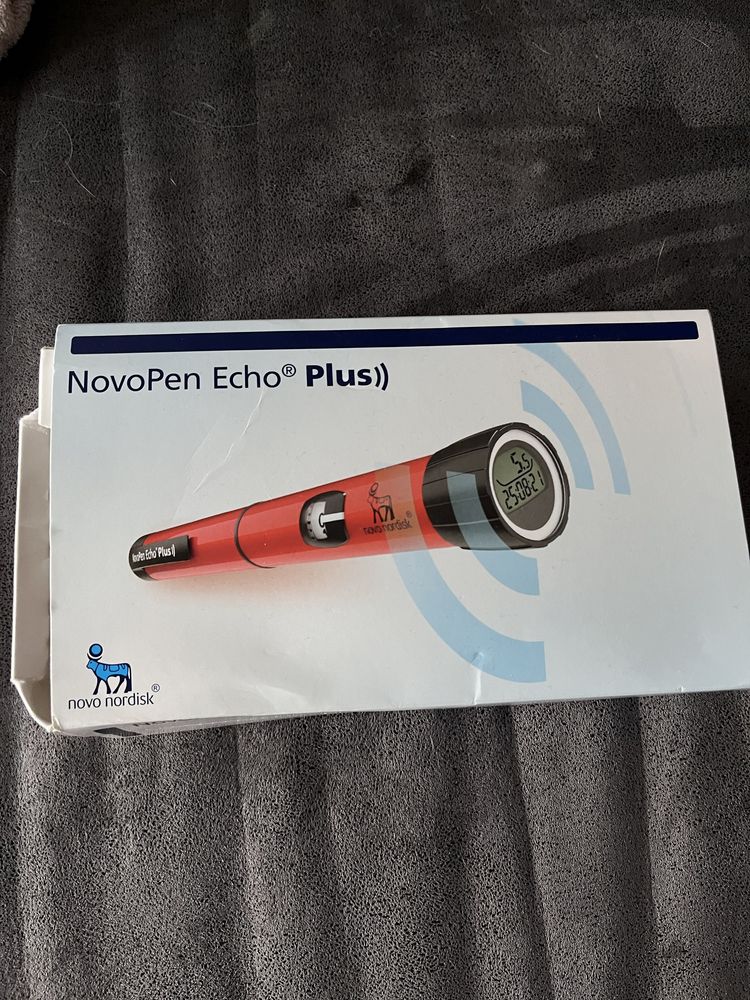 Інсулінова ручка NovoPen ECHO Plus Smart, червона, з кроком 0,5.