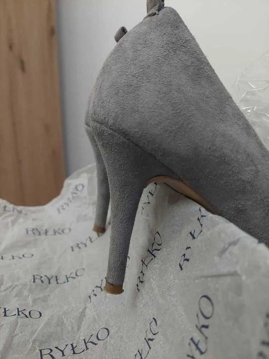 Czółenka Ryłko Szare 38