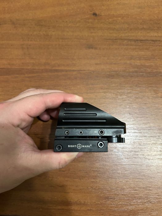Каліматорний приціл SIGHT MARK