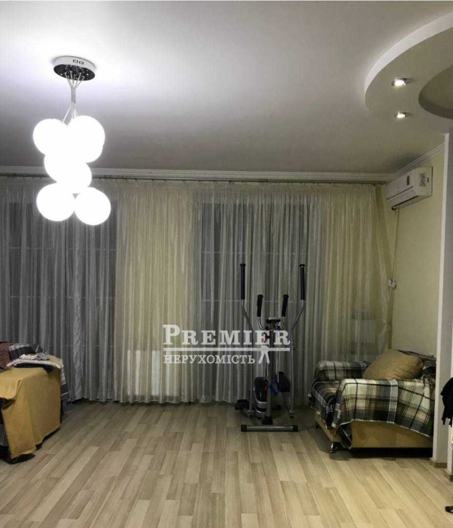 До продажу затишний 3 поверх. танхаус