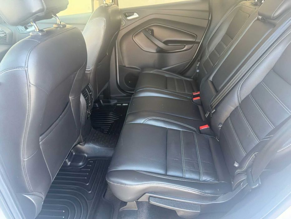 Ford Escape SE      2017