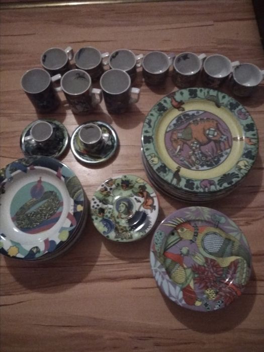 42 częściowy piękny i jedyny na Olx komplet obiadowy i kawowy BOPLA