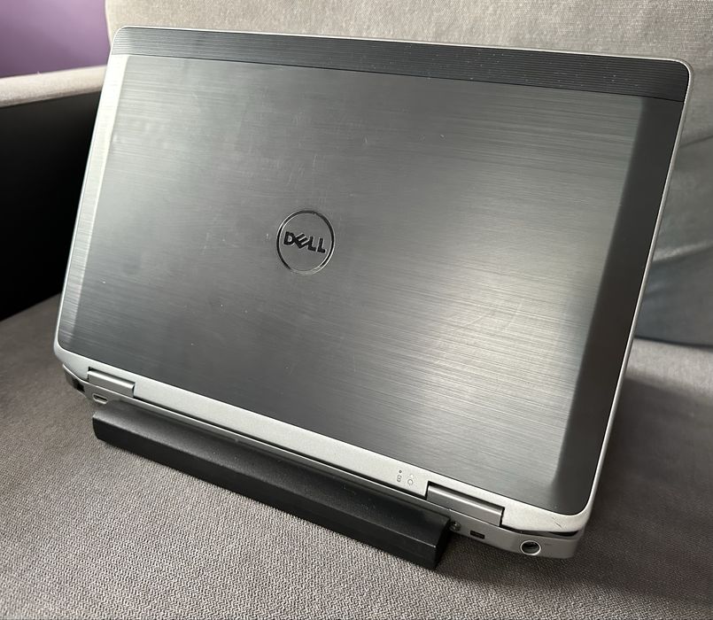 Laptop Dell Latitude E6320 13.3” Intel i5 8GB RAM 320GB HDD Win10