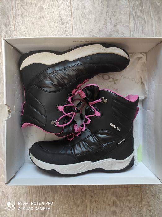 Ботинки ,фирма GEOX , женские, размер 38.