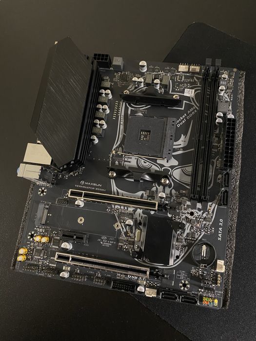 Материнська плата AM4 MaxSun B550M Terminator. Ідеальний стан