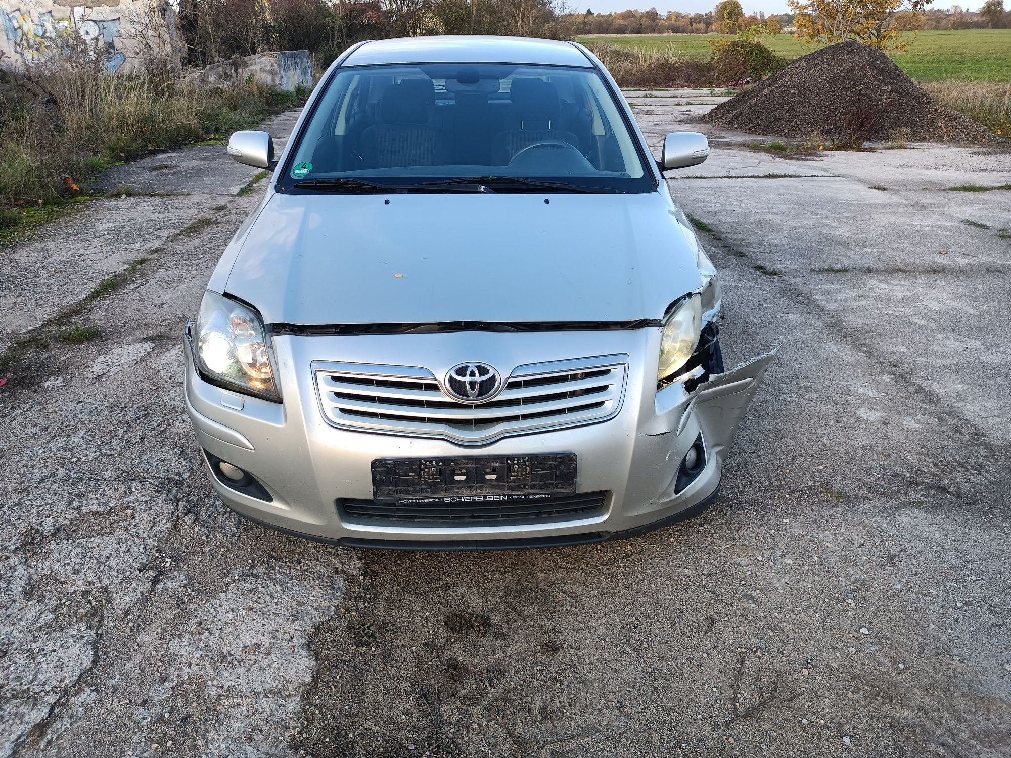 Toyota Avensis 1.8 vvti 2007 rok lift 180 tys przebiegu