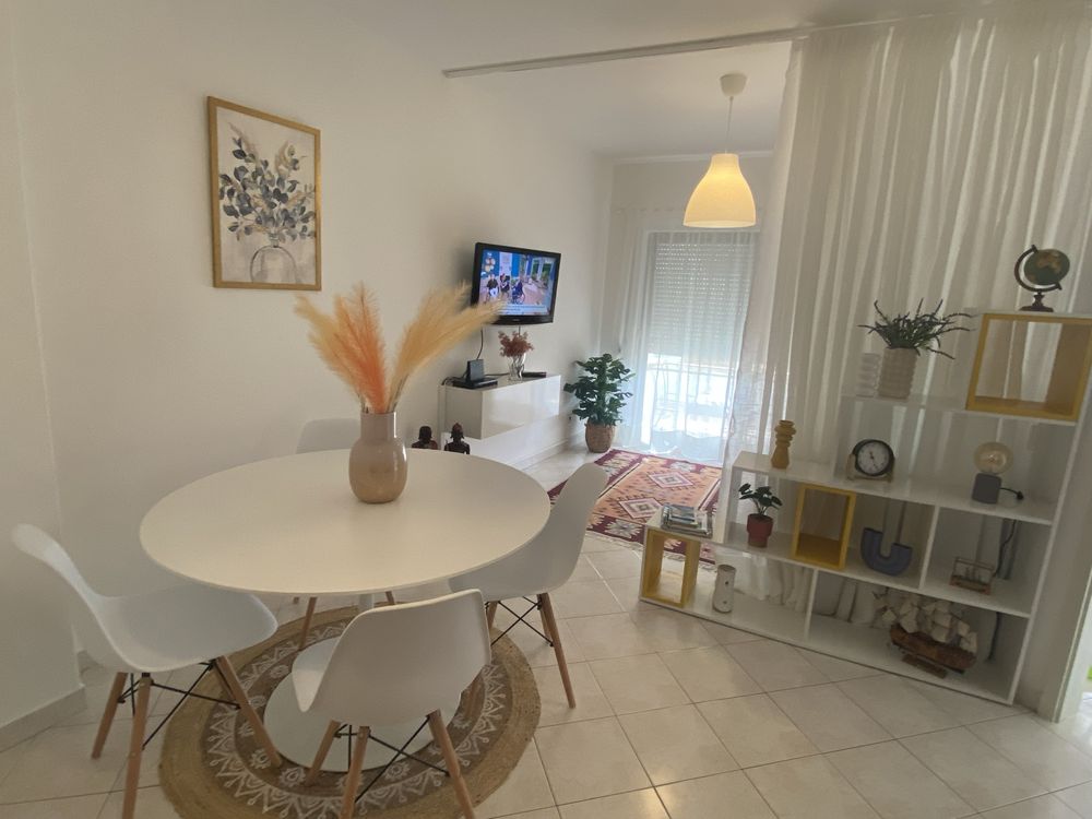 Ferias  Praia do Carvoeiro-Lagoa Disponivel apartir de 7 a 21 setembro