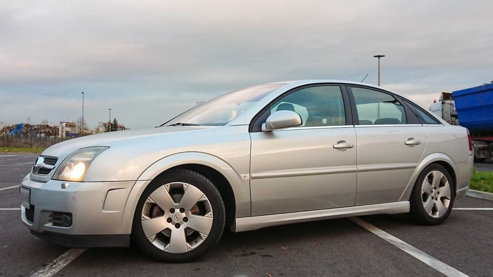 OPEL VECTA GTS 3,2 V6 211KM- ze Szwajcarii- dla kolekcjonera!