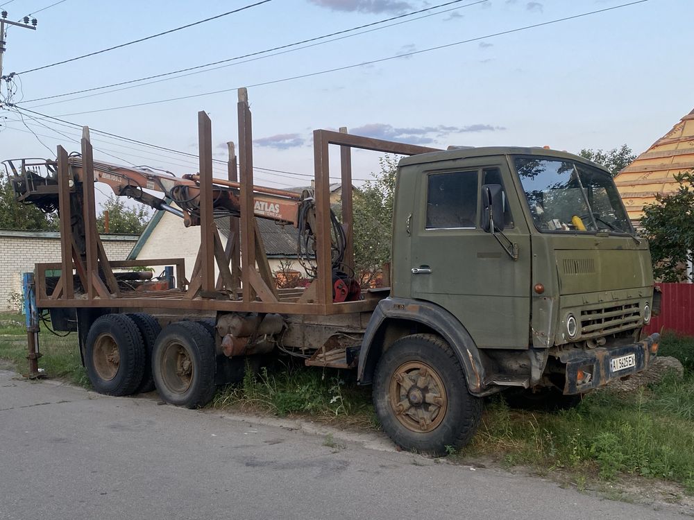 Камаз лісовоз 5320